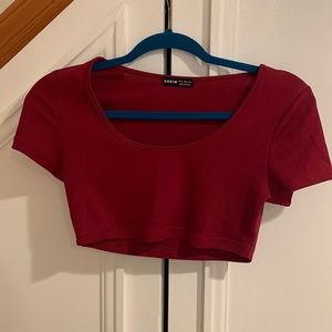 Red ribbed crop top